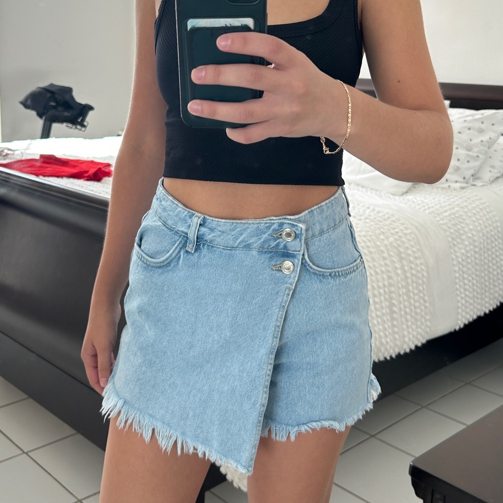 Zara Jean skort size S